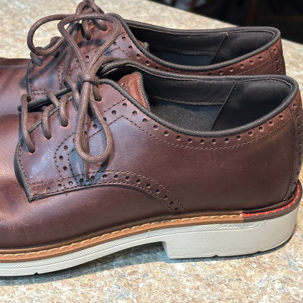 Cole Haan Men's Classic Brown Go to Plain Toe Lace Up Oxfords Size 11M - Picture 12 of 12